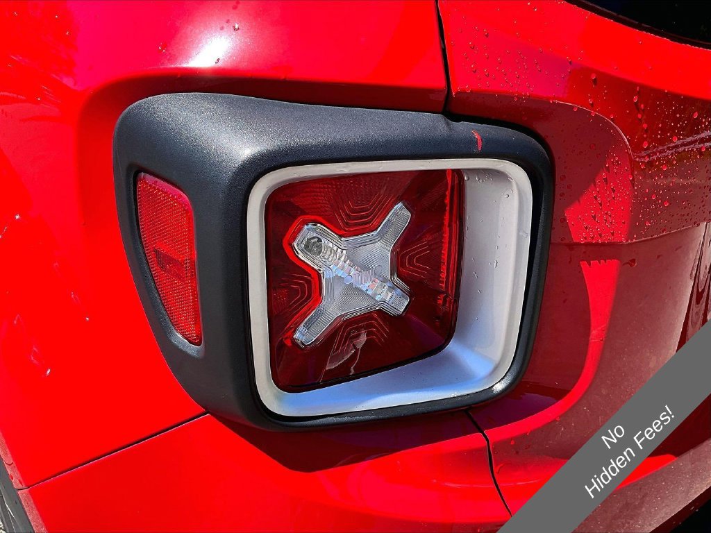 Used 2017 Jeep Renegade Limited FWD image 26