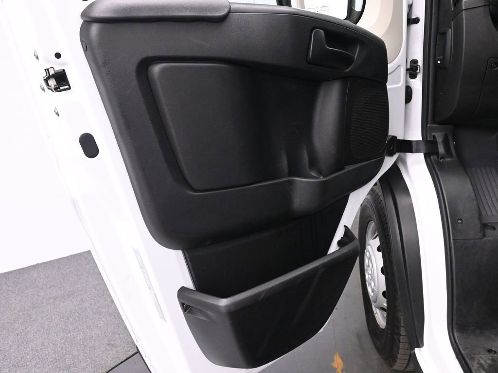 Used 2022 RAM ProMaster 2500 image 13