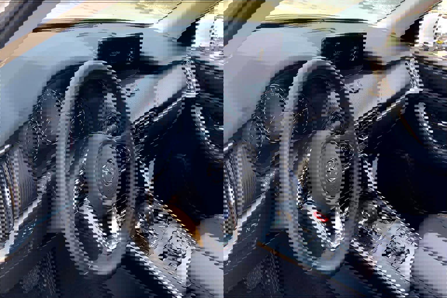 Used 2025 MAZDA CX-90 3.3 Turbo w/ Select Package image 17