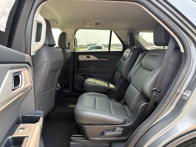 New 2026 Ford Explorer Active w/ Active Comfort Package AWD/4WD image 22