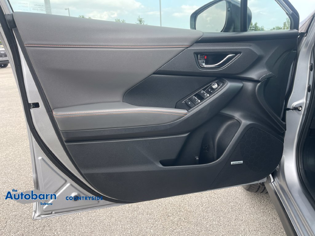 Certified 2025 Subaru Crosstrek 2.5i Limited AWD/4WD image 10