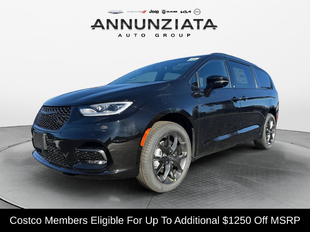 New 2026 Chrysler Pacifica Limited w/ S Appearance Package AWD/4WD image 1