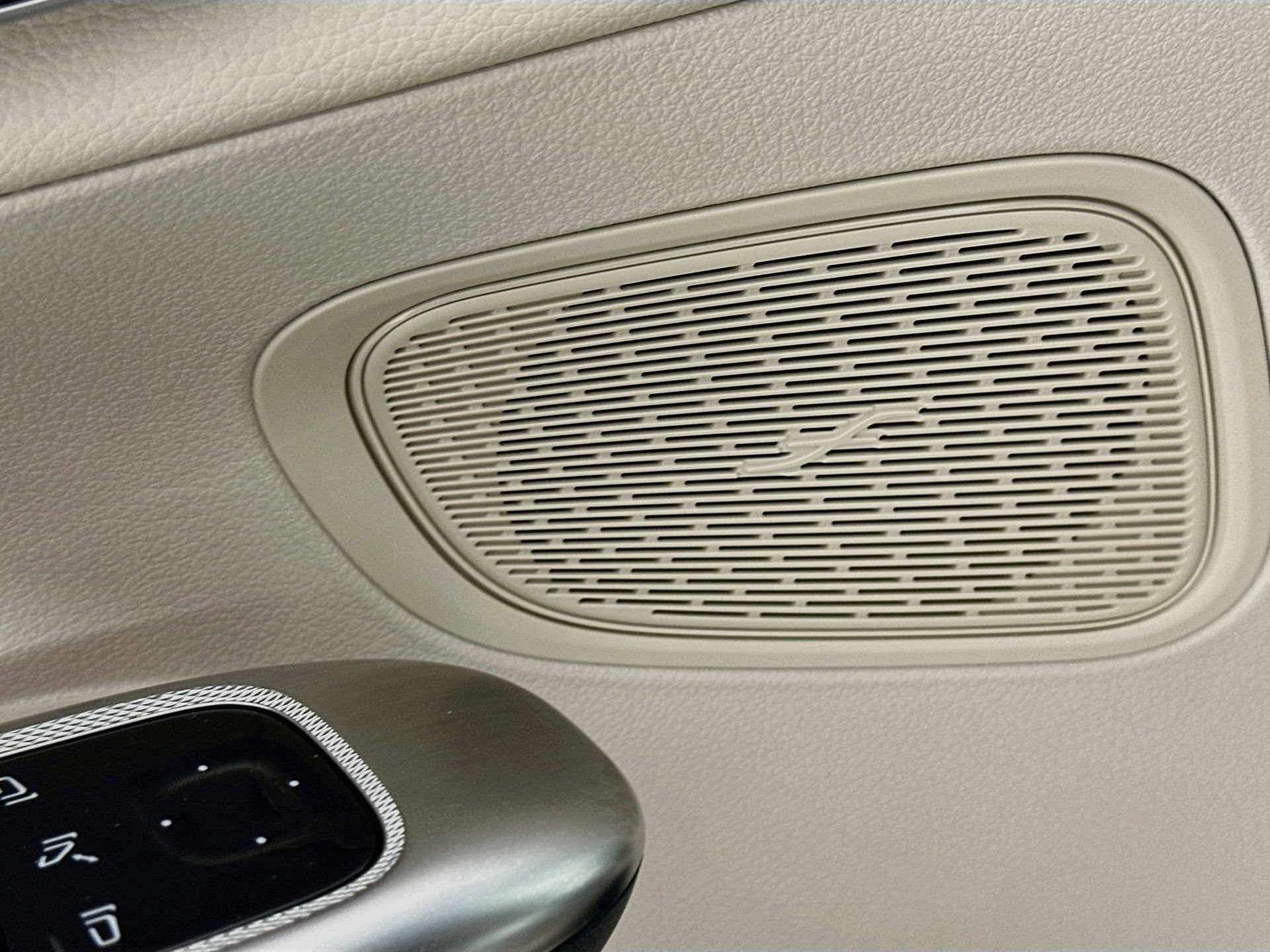 Certified 2026 Mercedes-Benz GLC 300 image 19