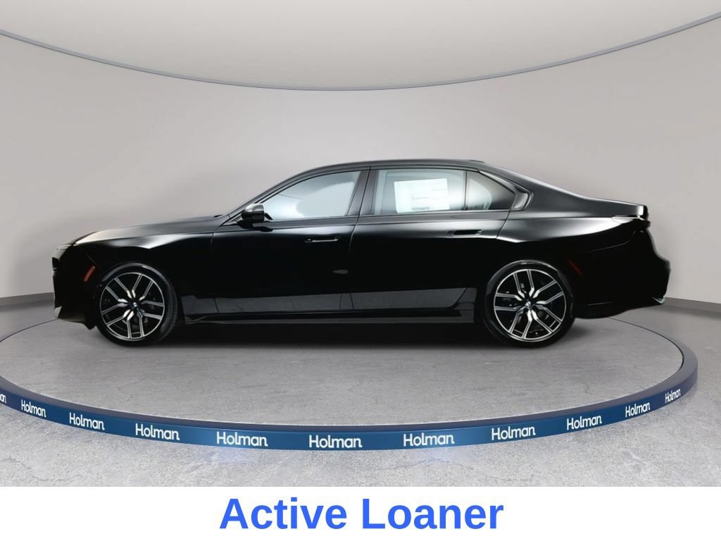 Used 2025 BMW i7 xDrive60 AWD/4WD image 7