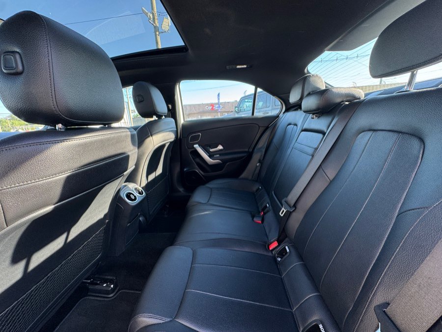 Used 2019 Mercedes-Benz A 220 4MATIC image 26