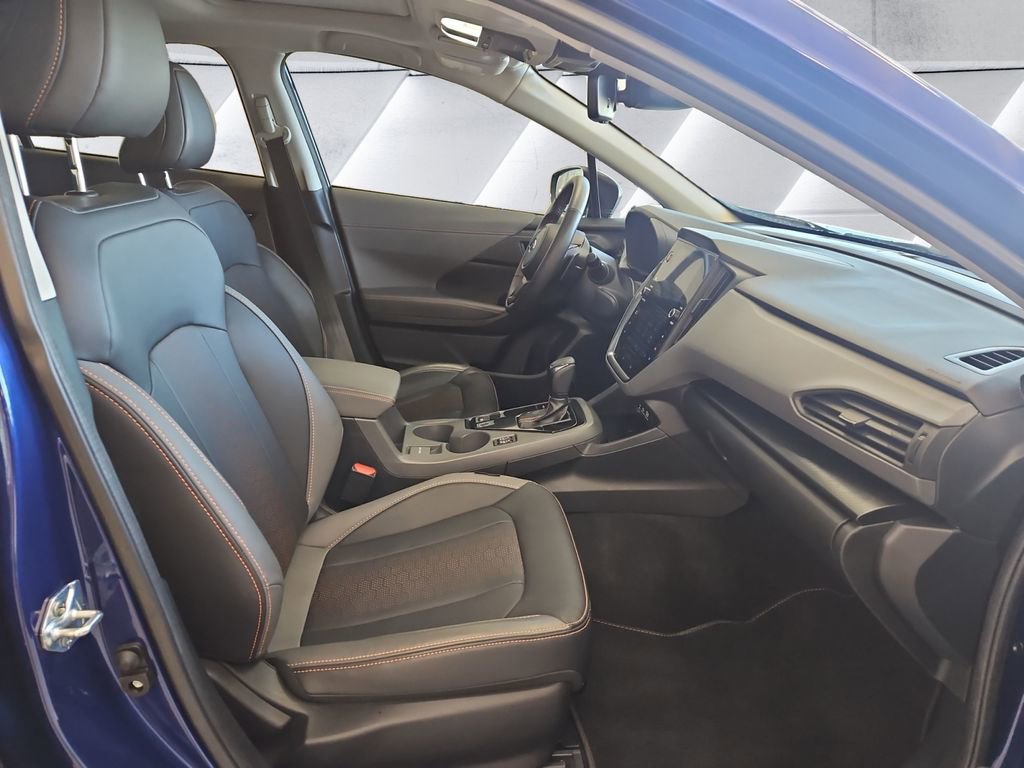 Used 2025 Subaru Crosstrek 2.5i Limited w/ Crosstrek Mirror Package image 13