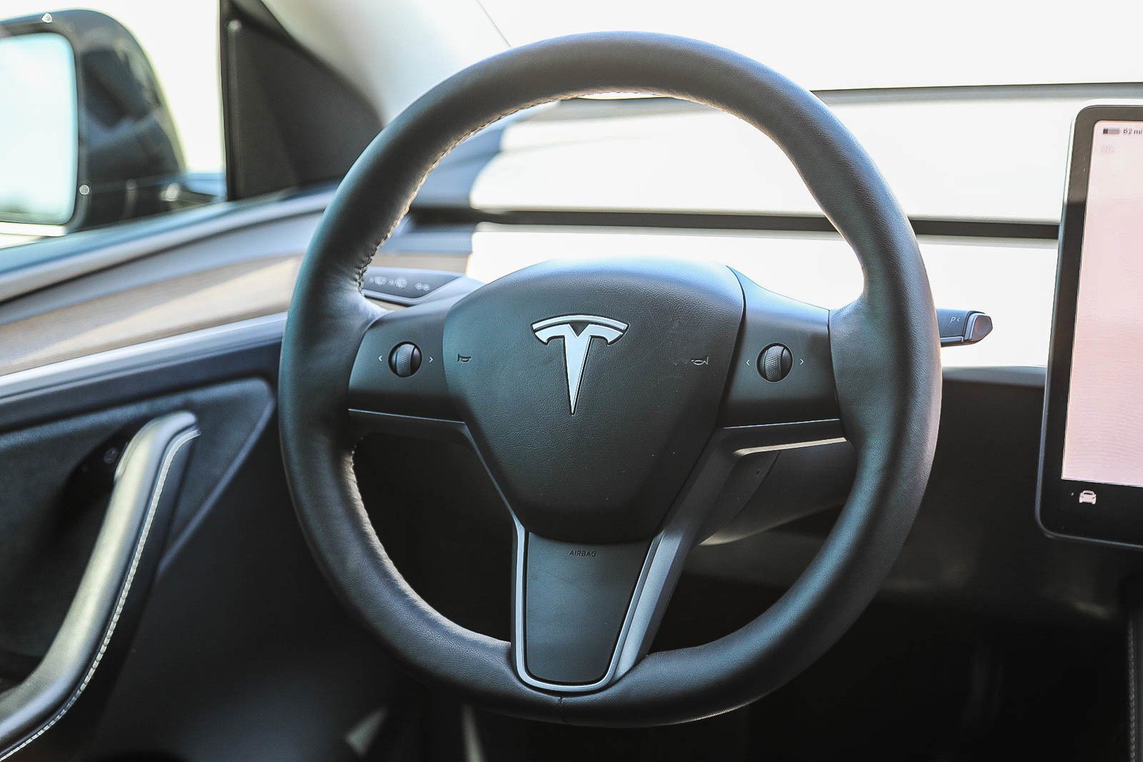 Used 2024 Tesla Model Y Long Range AWD/4WD image 15