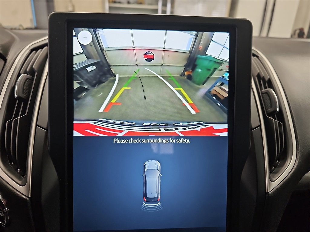 Used 2024 Ford Edge SEL image 20