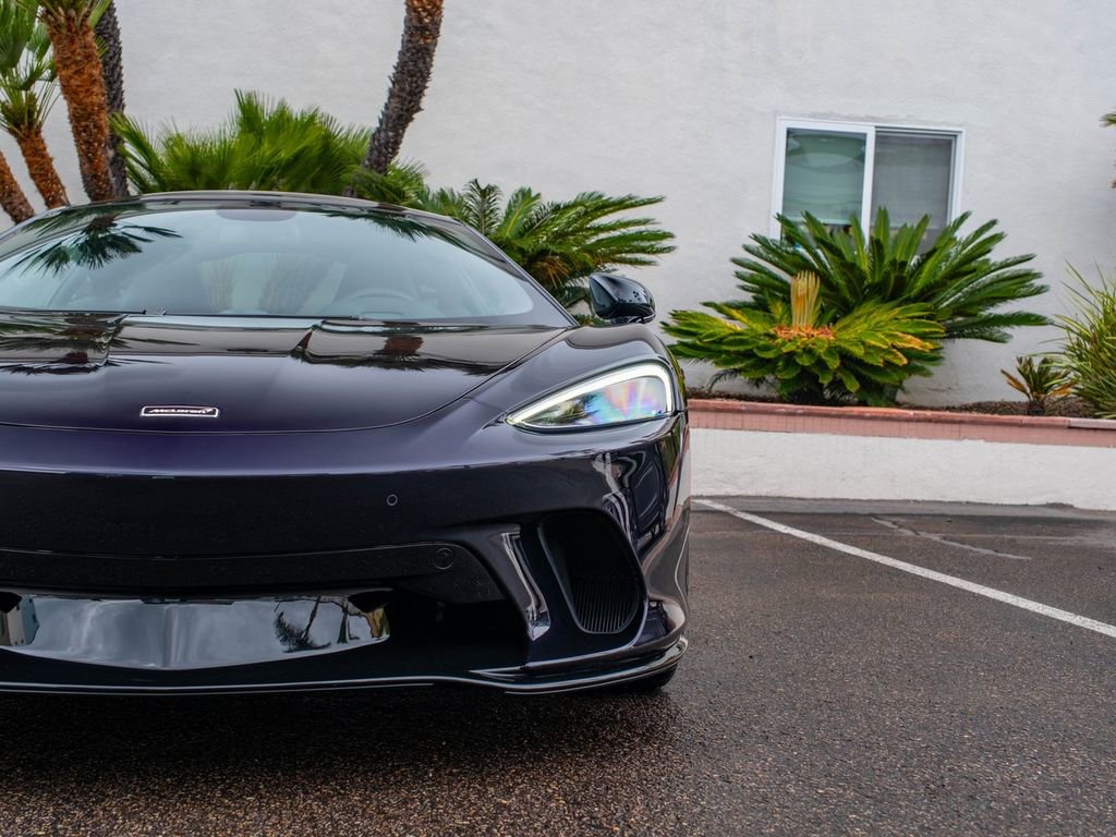 Used 2023 McLaren GT image 6