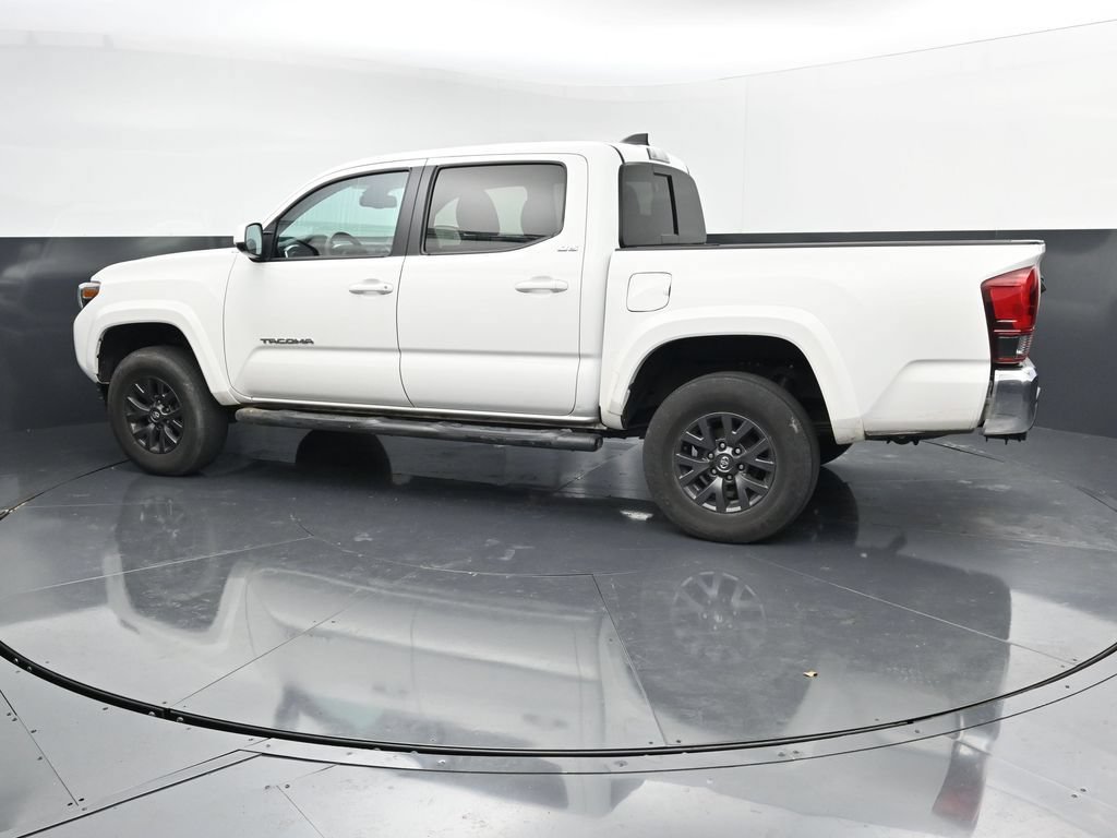 Used 2023 Toyota Tacoma SR5 AWD/4WD image 5