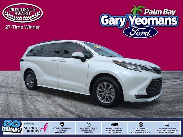 Used 2023 Toyota Sienna XLE