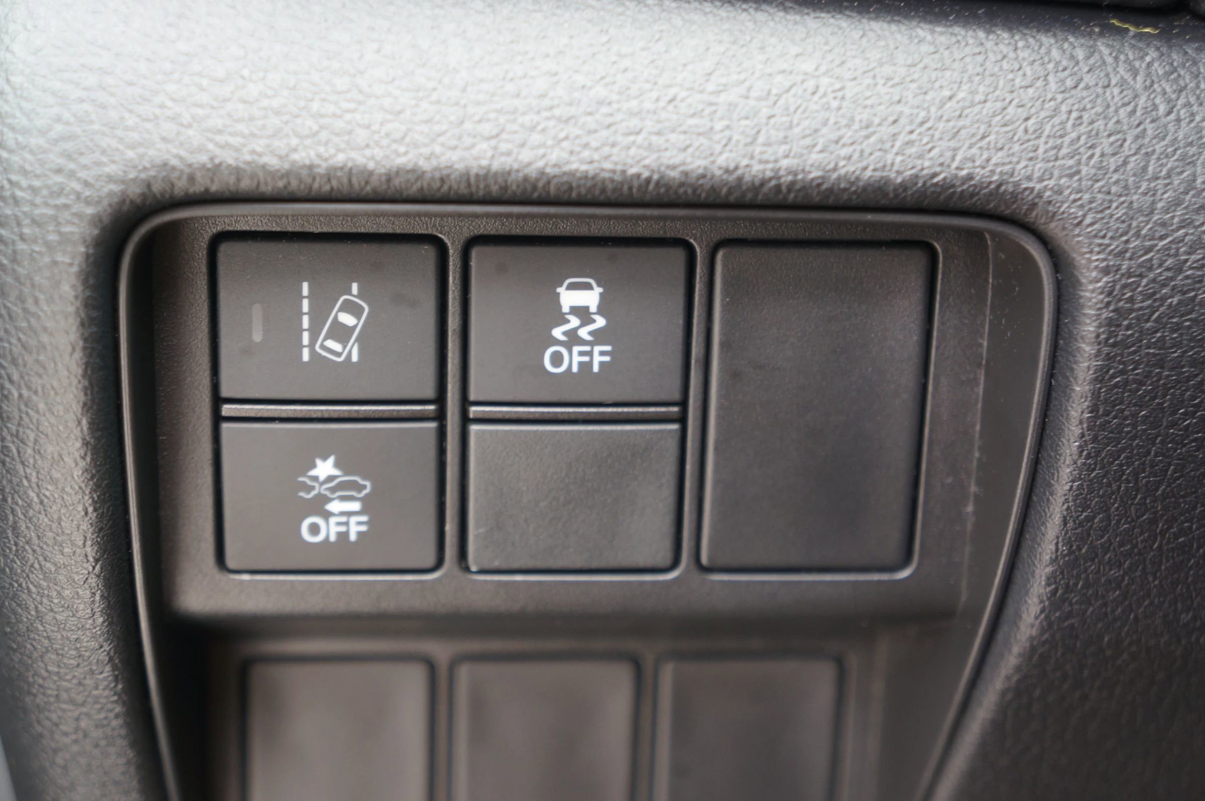 Used 2021 Honda CR-V LX image 39