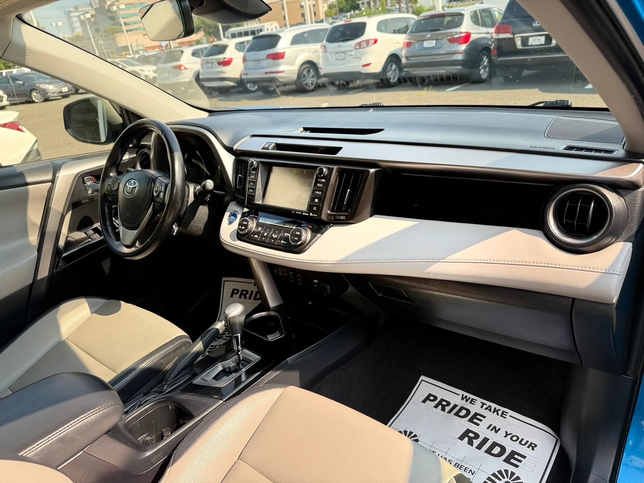Used 2016 Toyota RAV4 Limited AWD/4WD image 35