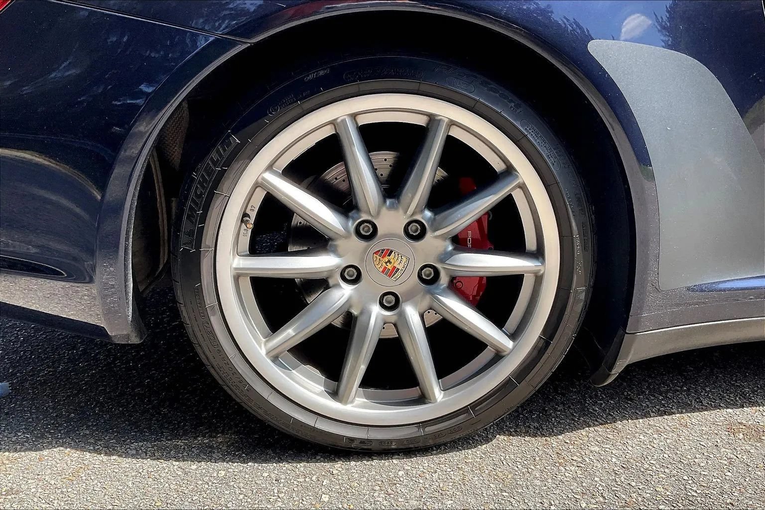 Used 2006 Porsche 911 Carrera 4S AWD/4WD image 40