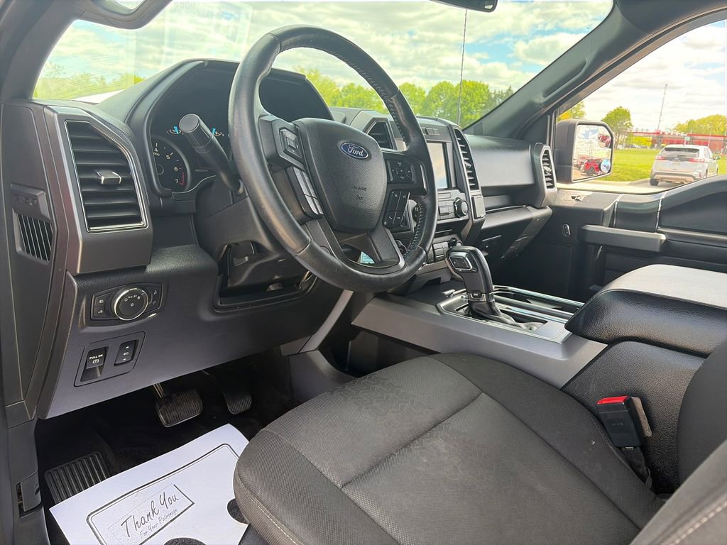 Used 2018 Ford F150 XLT w/ Equipment Group 302A Luxury AWD/4WD image 16