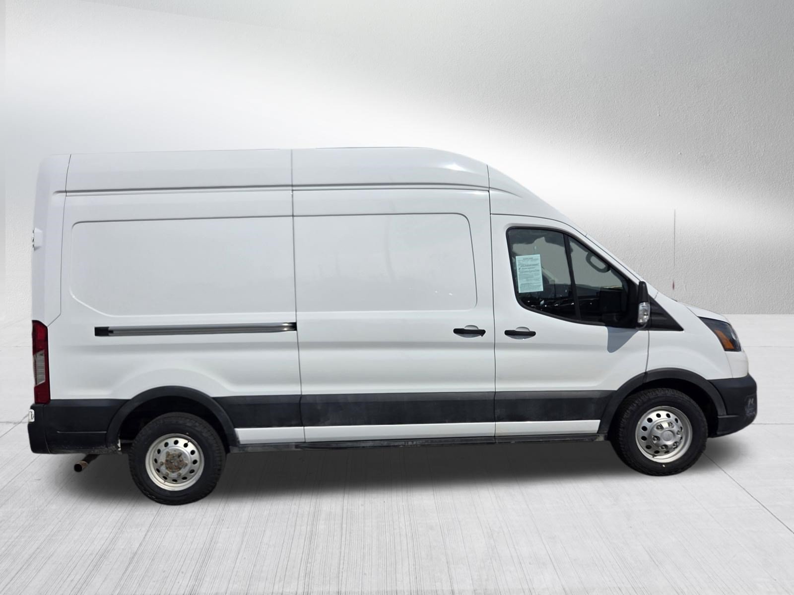 Used 2023 Ford Transit 250 148 High Roof AWD image 8