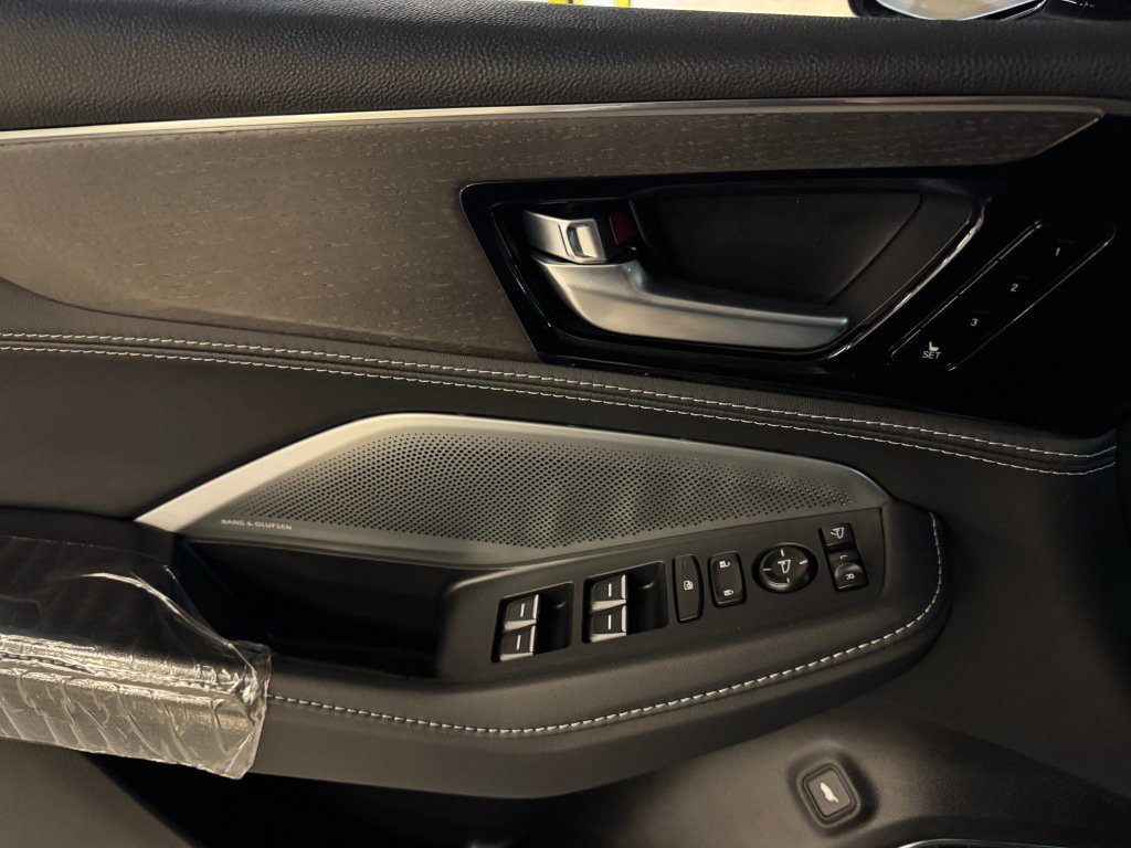 New 2026 Acura MDX w/ Advance Package image 33