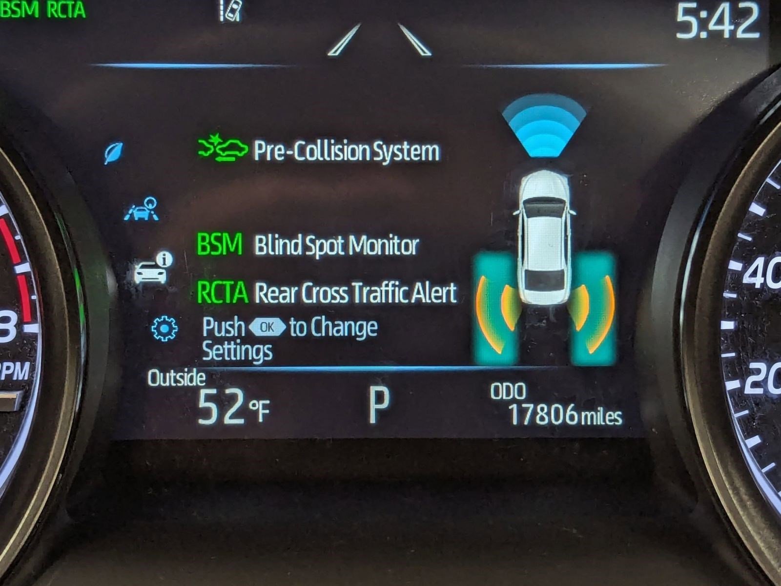 Used 2023 Toyota Camry SE image 17