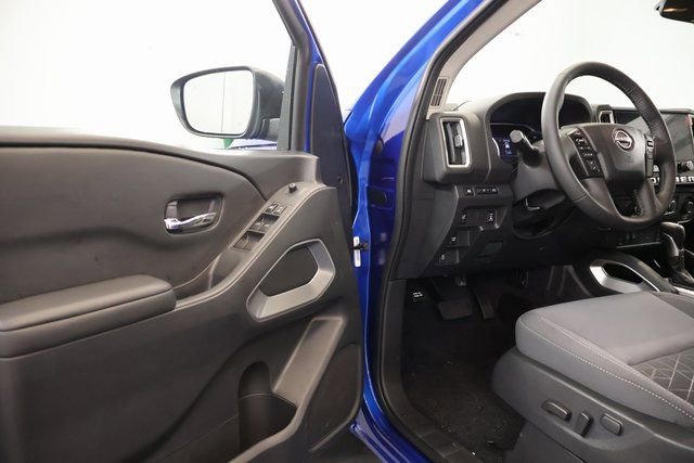 New 2026 Nissan Frontier SV w/ SV Convenience Package image 8