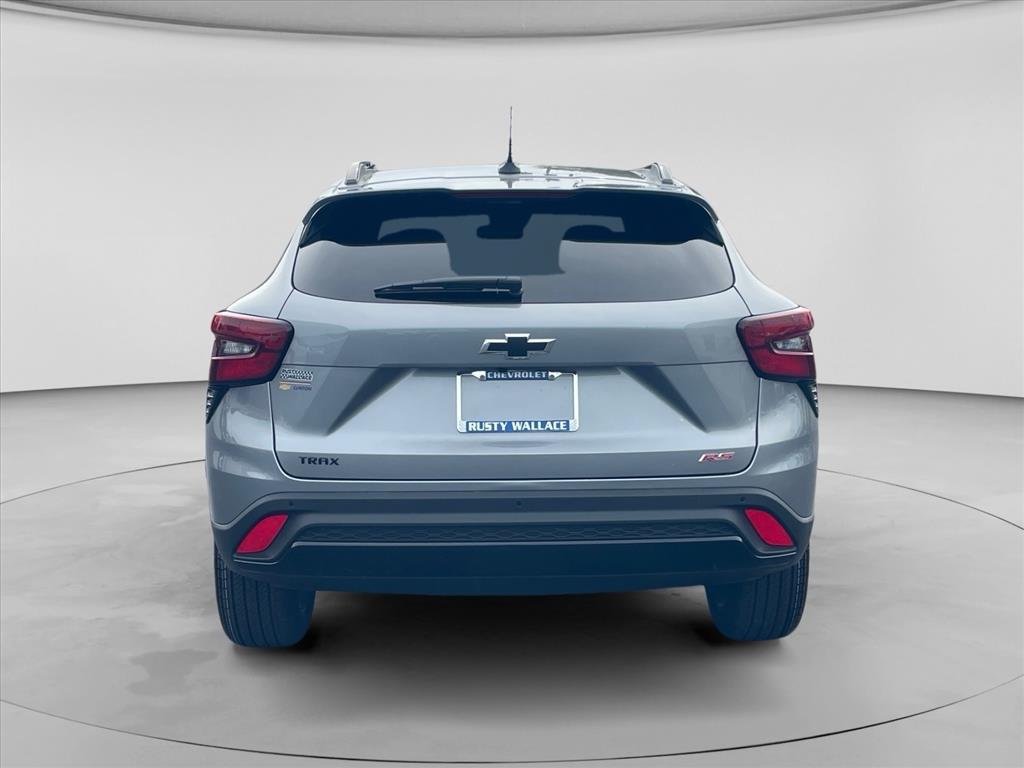 New 2026 Chevrolet Trax RS w/ Driver Confidence Package FWD image 6