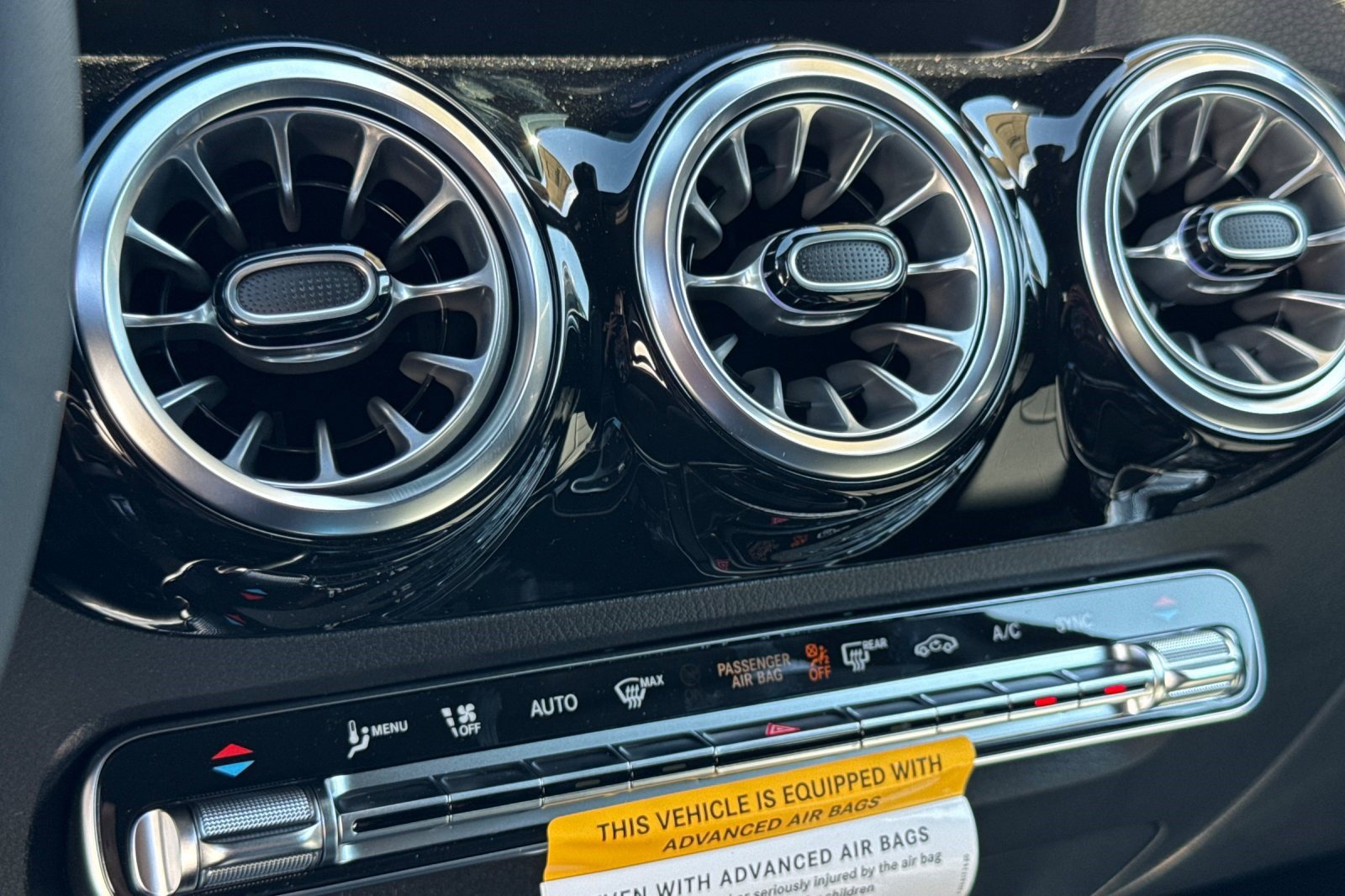 New 2026 Mercedes-Benz GLA 250 4MATIC image 21