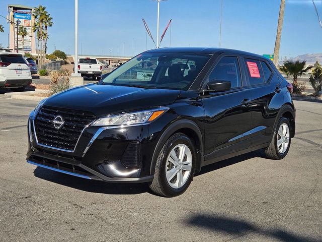Certified 2025 Nissan Kicks Play S FWD image 2