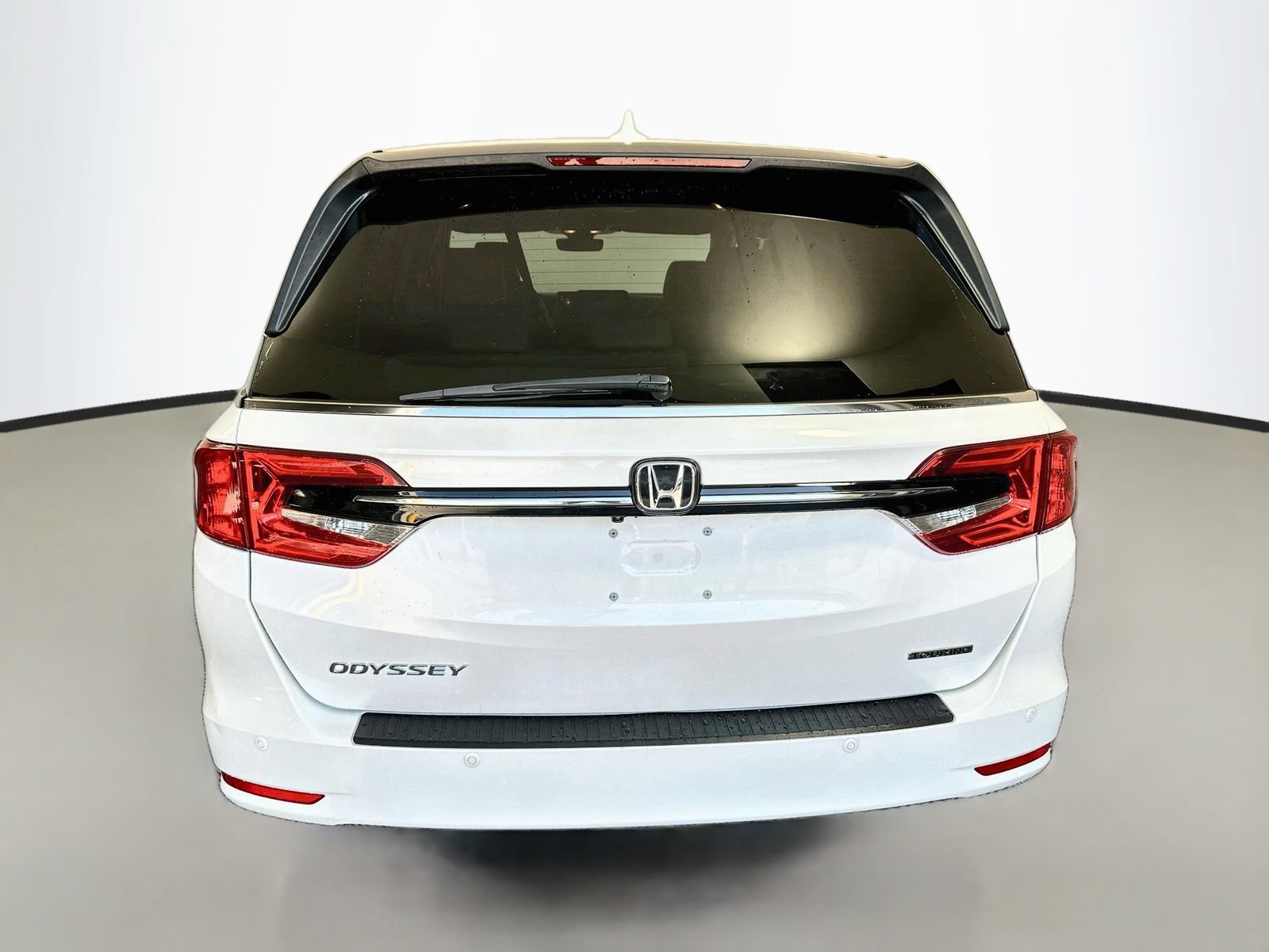 Used 2023 Honda Odyssey Touring image 6