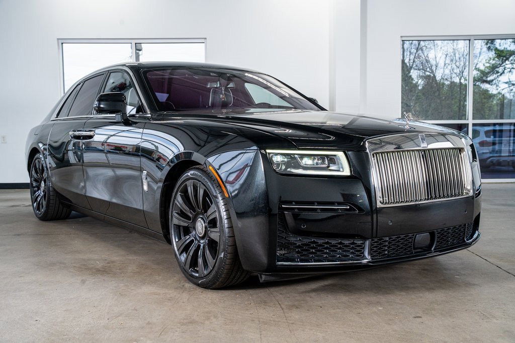 Used 2022 Rolls-Royce Ghost image 4