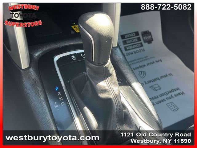 Used 2023 Toyota Corolla Cross XLE w/ Convenience Package image 32