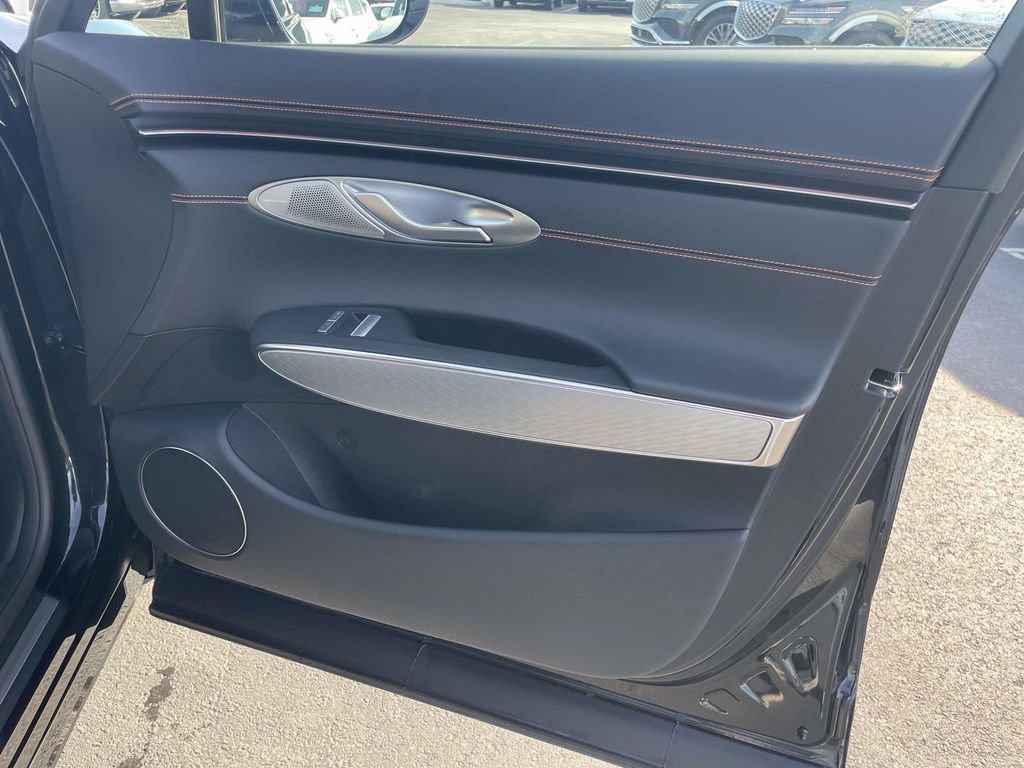 New 2026 Genesis GV70 2.5T Sport Prestige AWD/4WD image 29