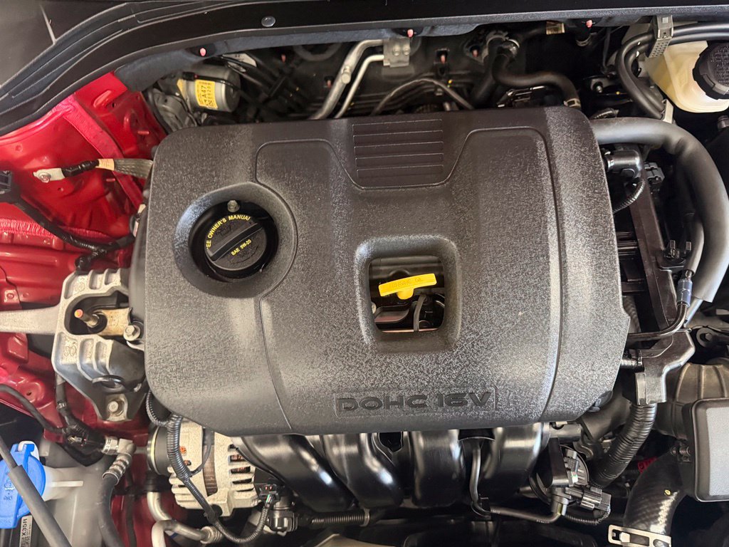 Used 2020 Hyundai Elantra SE FWD image 9