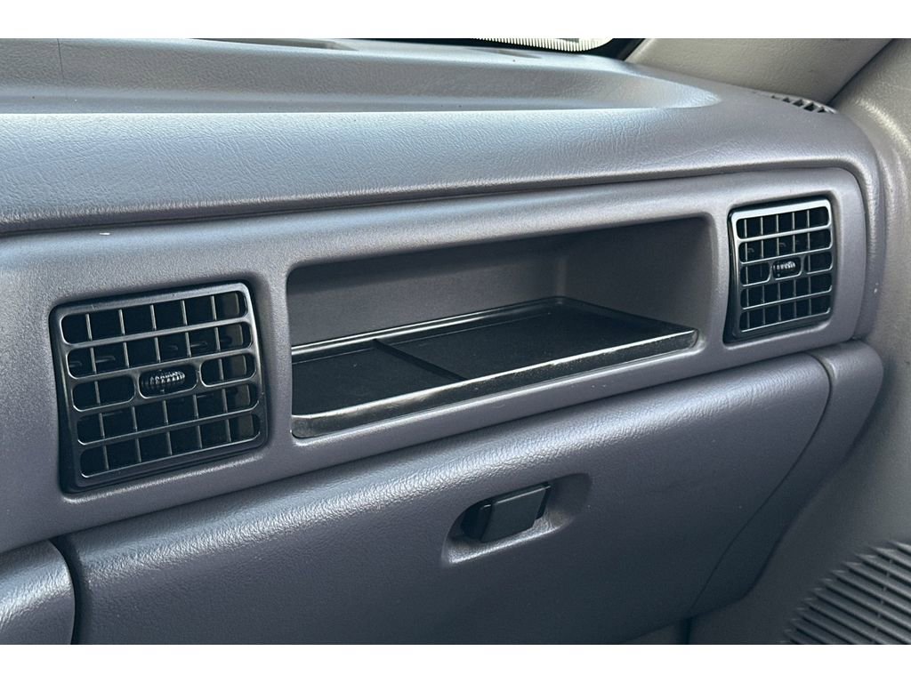 Used 1997 Dodge Ram 2500 Truck ST image 25