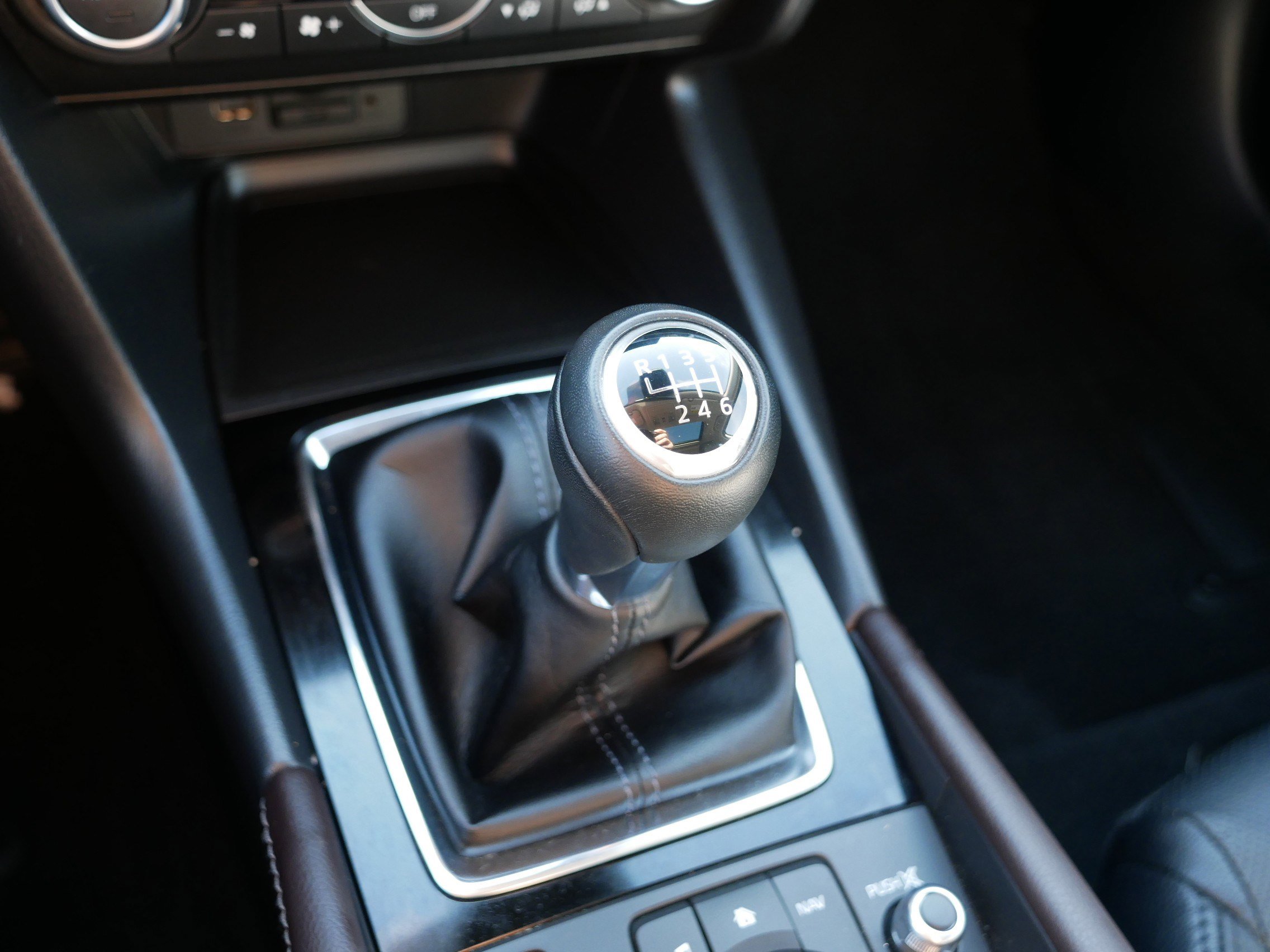 Used 2017 MAZDA MAZDA3 Grand Touring FWD image 24