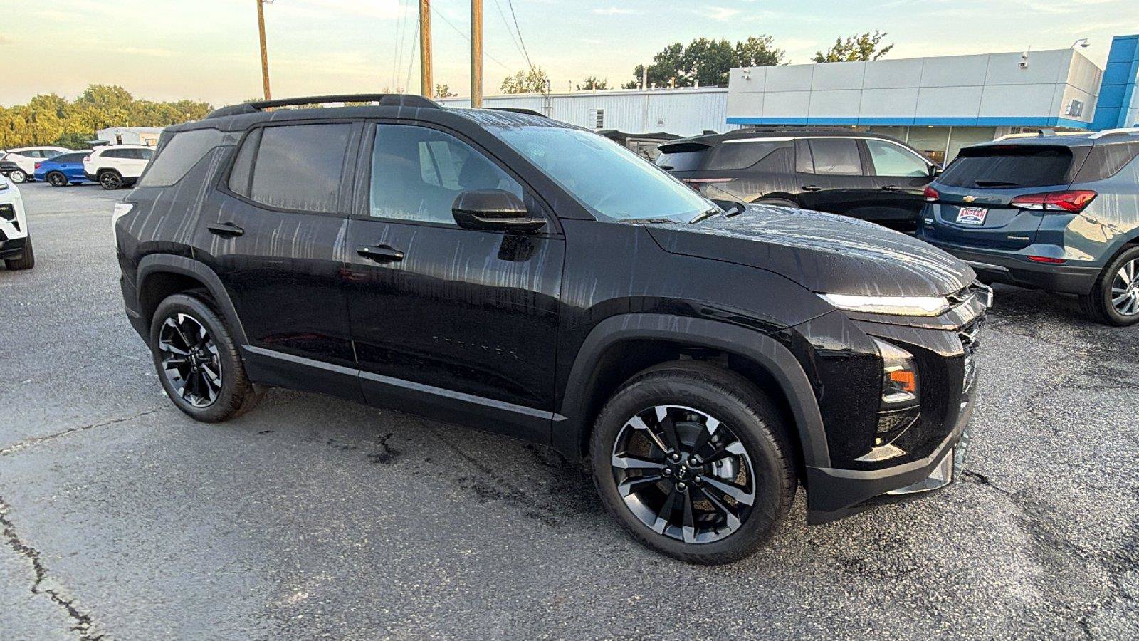 New 2027 Chevrolet Equinox RS FWD image 7