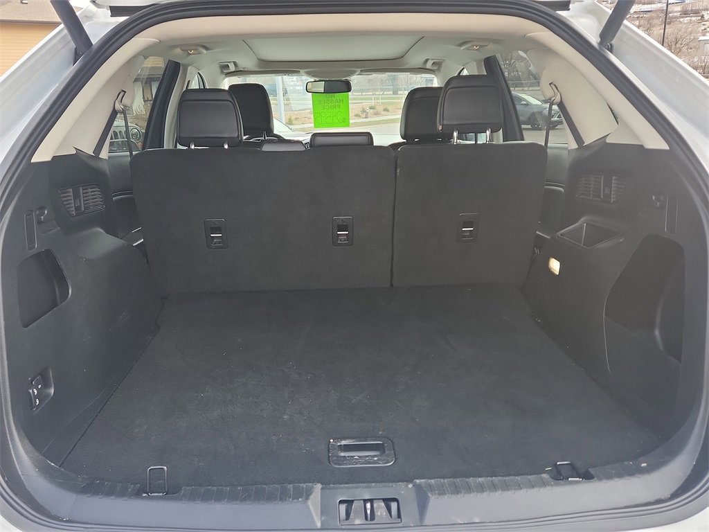 Used 2024 Ford Edge SEL w/ Convenience Package image 13