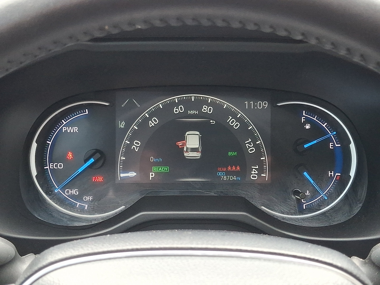 Used 2019 Toyota RAV4 Limited w/ Carpet Mat Package AWD/4WD image 22