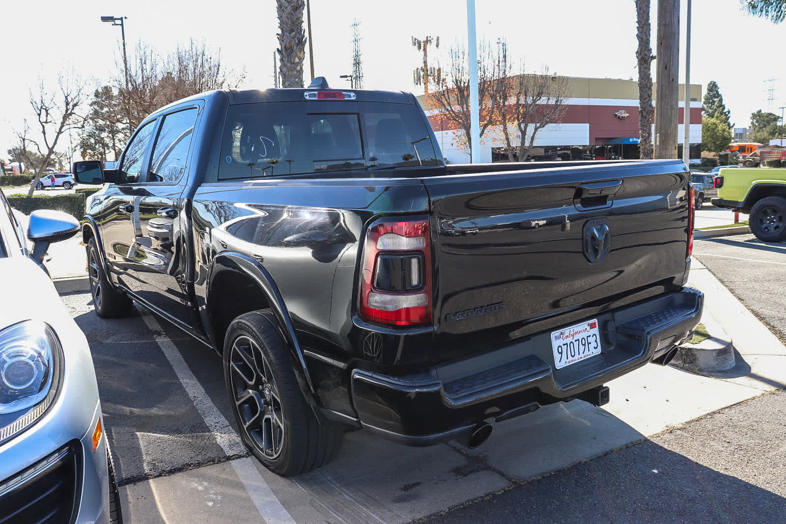 Used 2019 RAM 1500 Laramie image 7