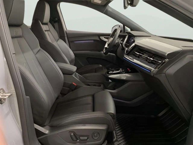 Used 2024 Audi Q4 e-tron Premium Plus w/ Premium Plus image 81