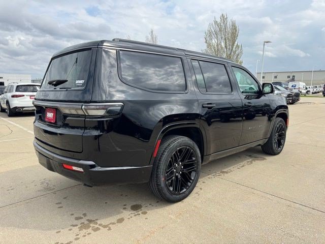 New 2026 Jeep Grand Wagoneer Limited AWD/4WD image 7