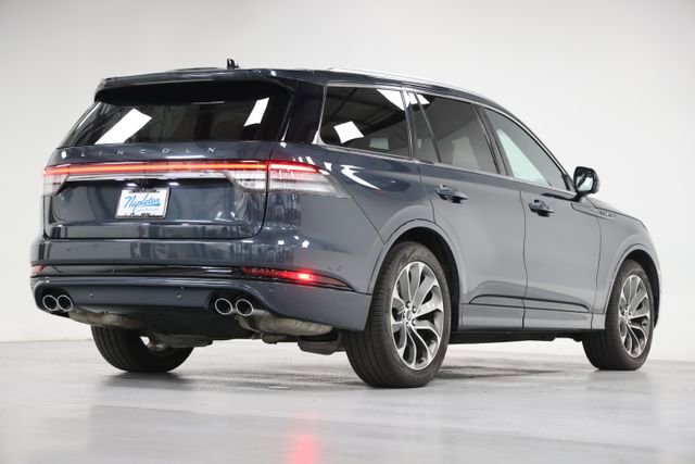 Used 2022 Lincoln Aviator Grand Touring w/ Equipment Group 301A AWD/4WD image 18