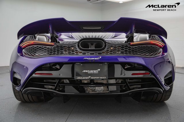 Used 2025 McLaren 750S Spider RWD image 14