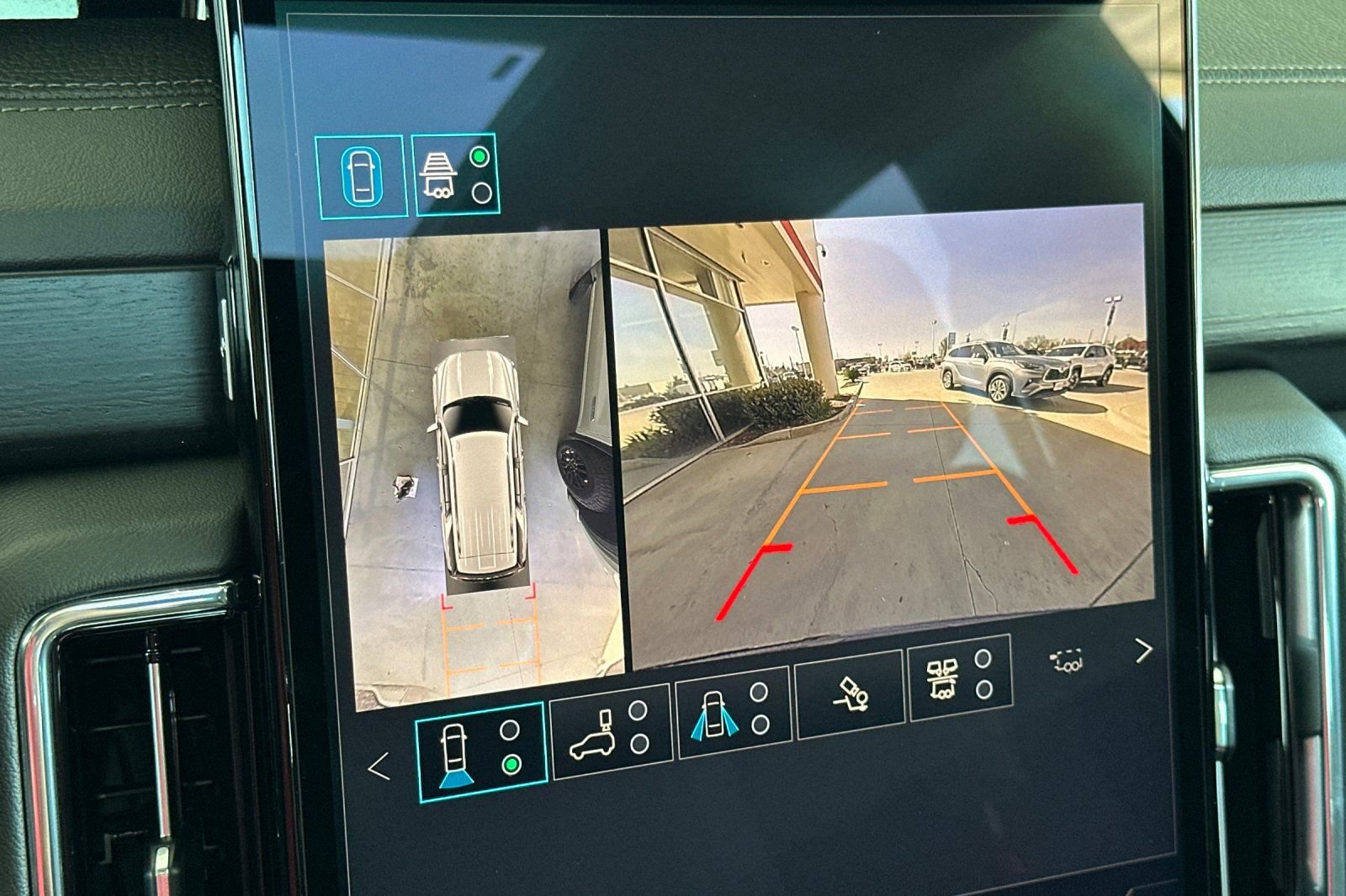 New 2026 GMC Yukon Denali w/ Denali Reserve Package image 21