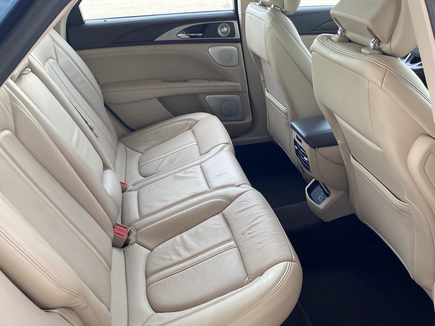 Used 2019 Lincoln MKZ Reserve w/ Luxury Package image 26