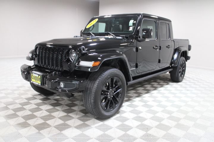Used 2023 Jeep Gladiator Overland AWD/4WD image 7