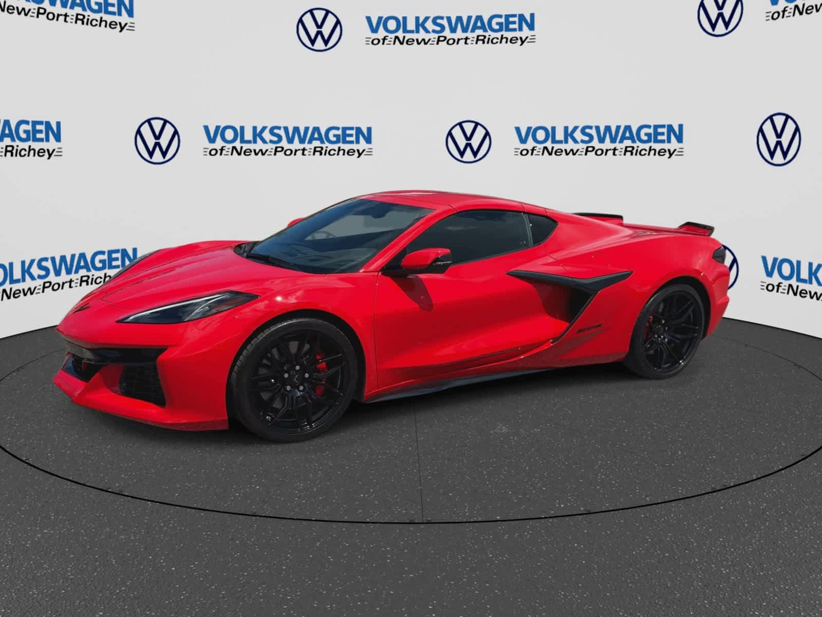Used 2024 Chevrolet Corvette Z06 RWD image 4