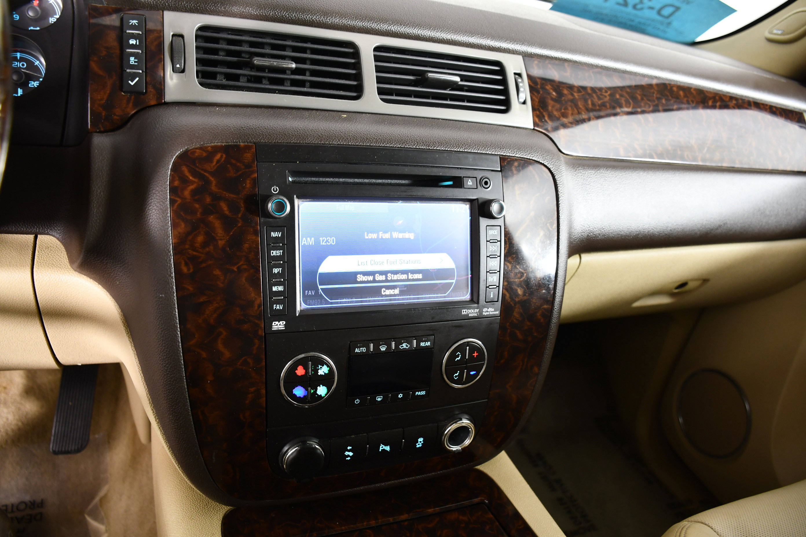 Used 2012 GMC Yukon Denali AWD/4WD image 26