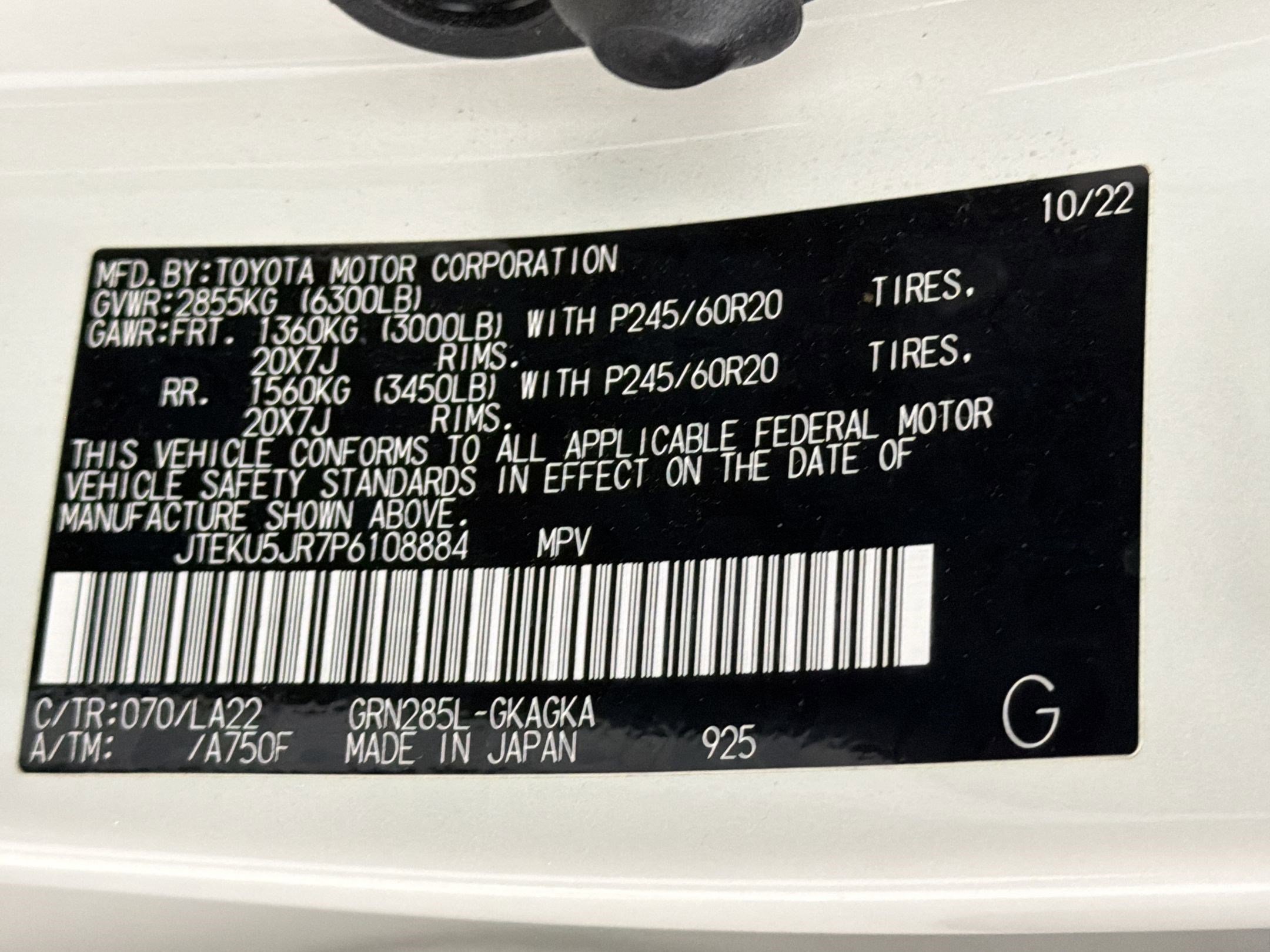 Used 2023 Toyota 4Runner Limited image 19