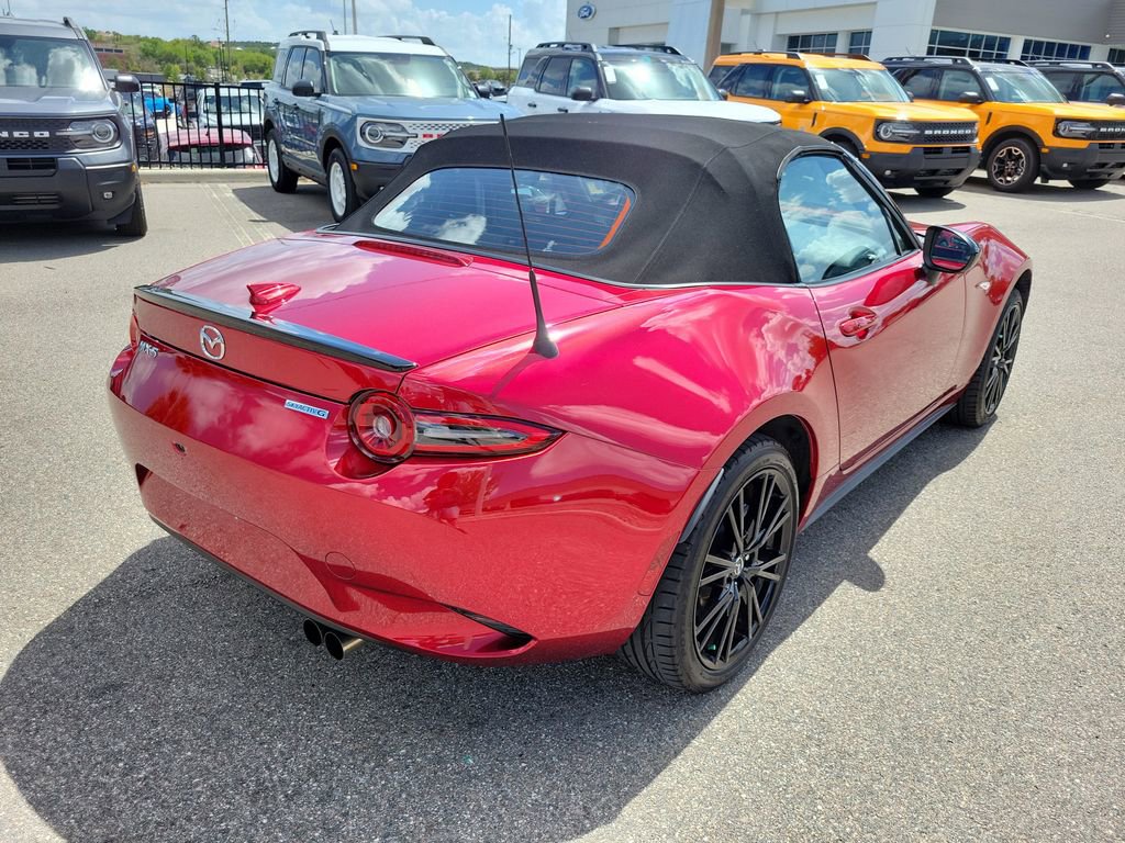 Used 2024 MAZDA MX-5 Miata Club w/ Weather Package image 5