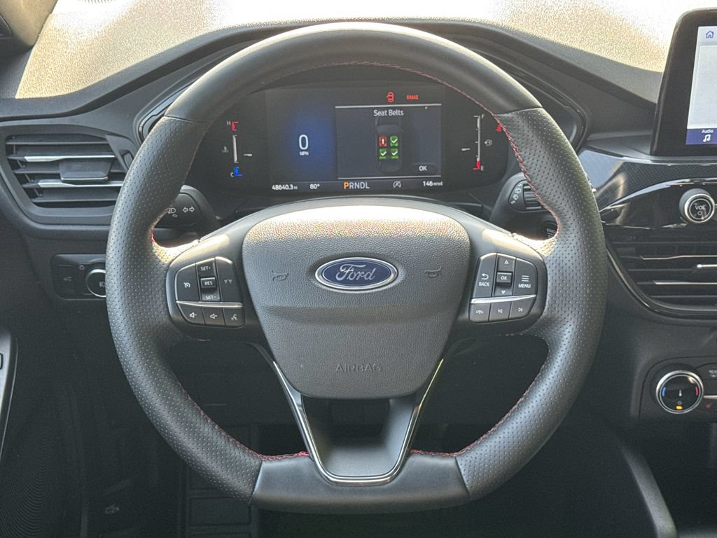 Used 2025 Ford Escape ST-Line Select AWD/4WD image 23