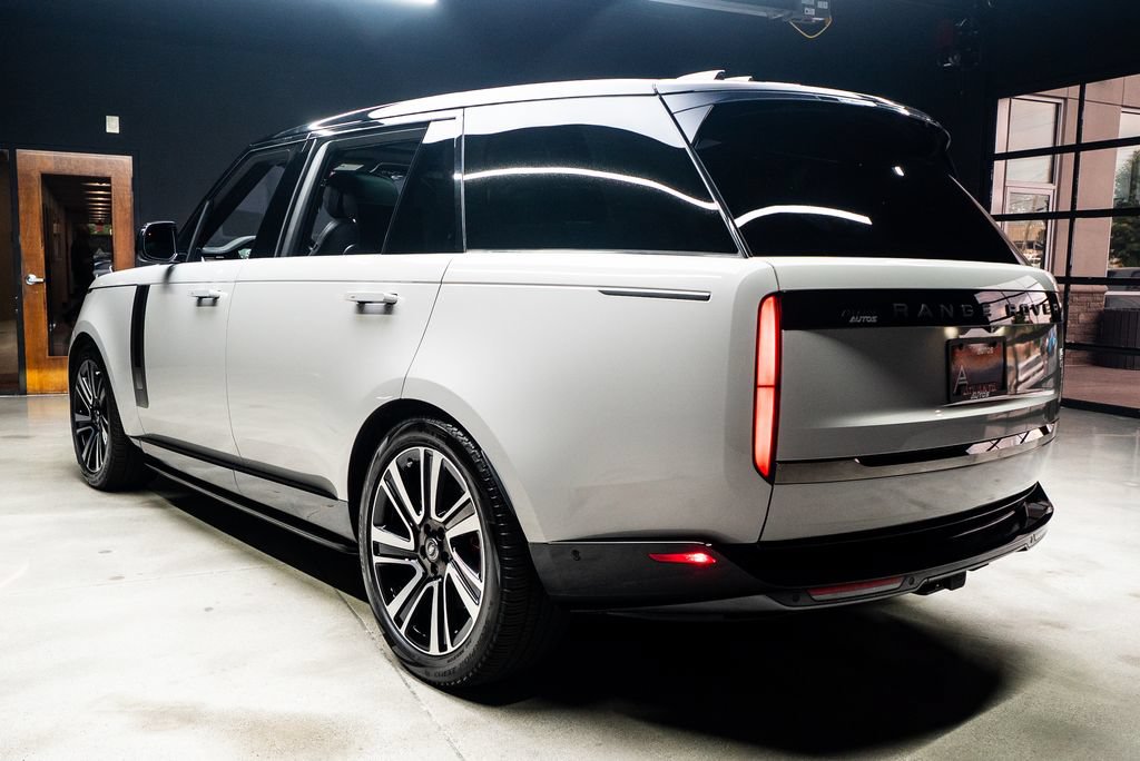 Used 2023 Land Rover Range Rover SV AWD/4WD image 22